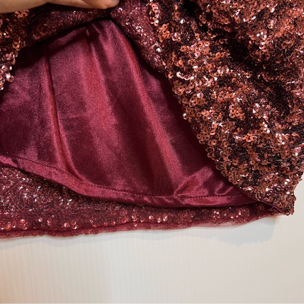 LA FEMME One Shoulder Sequin Mini Dress. Size 6 - Picture 8 of 9